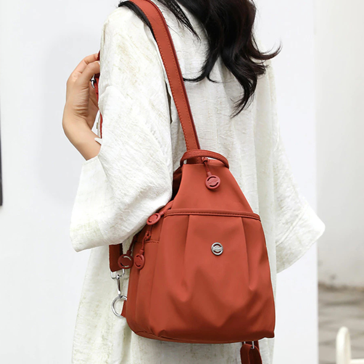 Modlyn™ – Waterproof 2-Way Commuter Bag