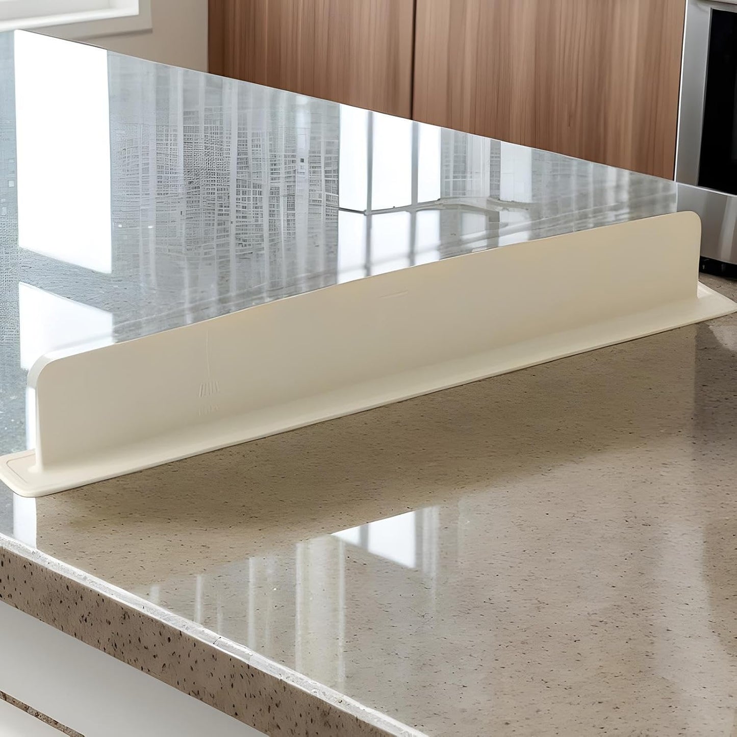 SinkGuard™ - Silicone Splash Shield for Dry Counters